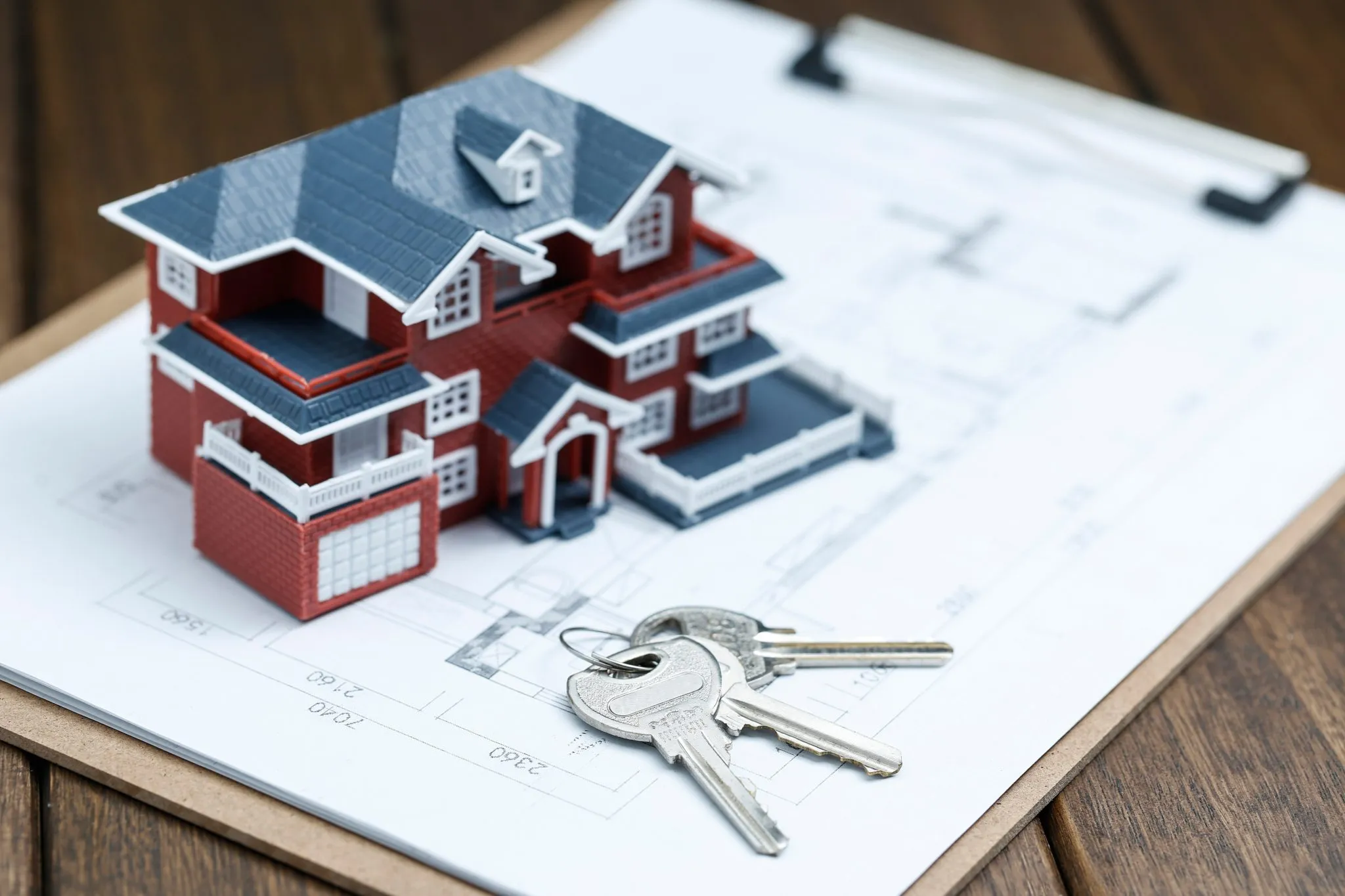 UK’s Private Rental Sector Contracts: 400,000 Homes Sold in 7 Years