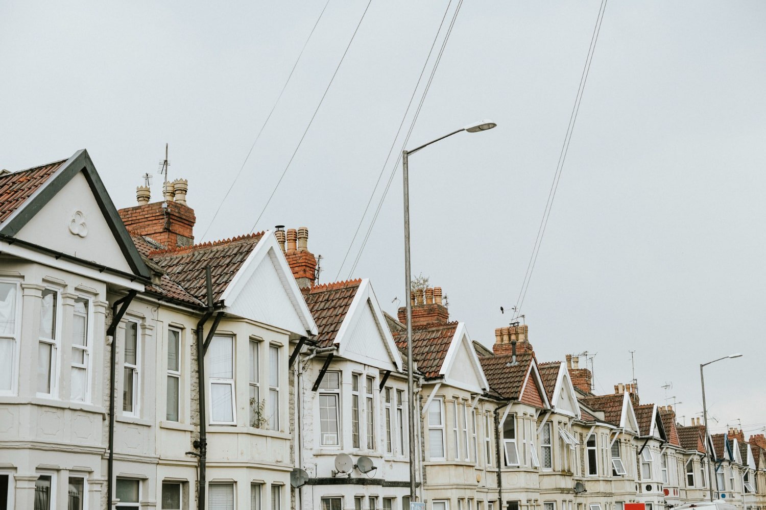 UK Housing 2024 Price Decline Expected, Rents to Rise - Insights & Forecasts